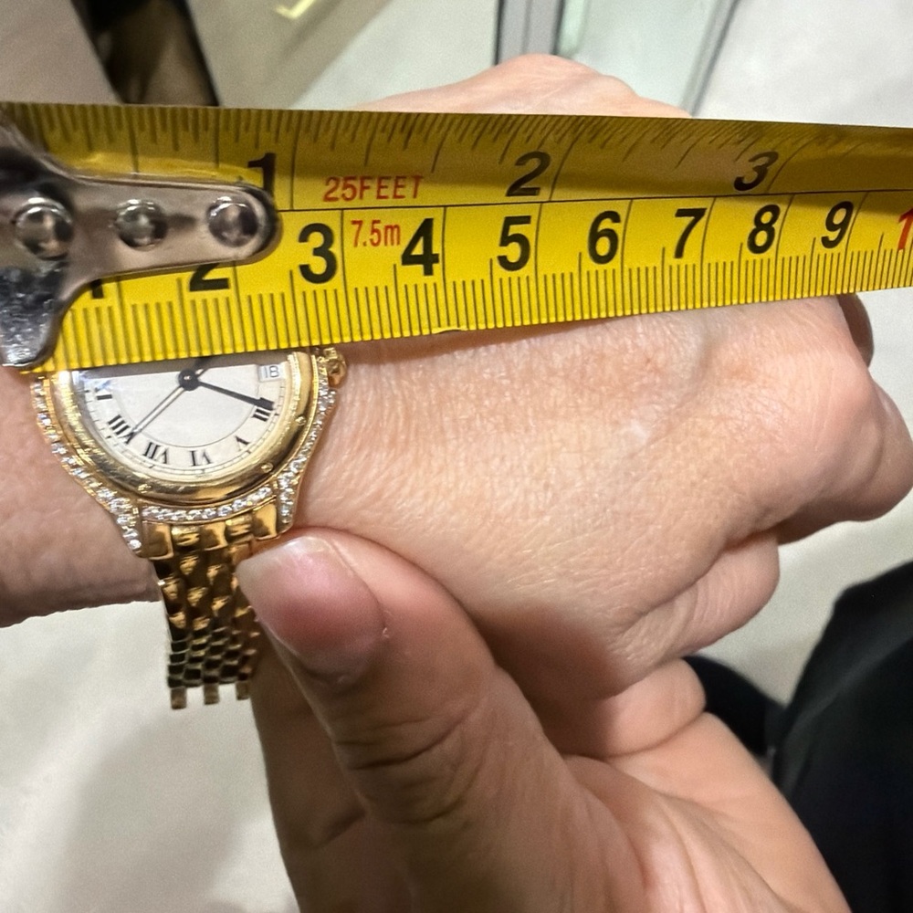 Cartier Gold Women's Panthere Watch with Crystal Details - Picture 3 of 10